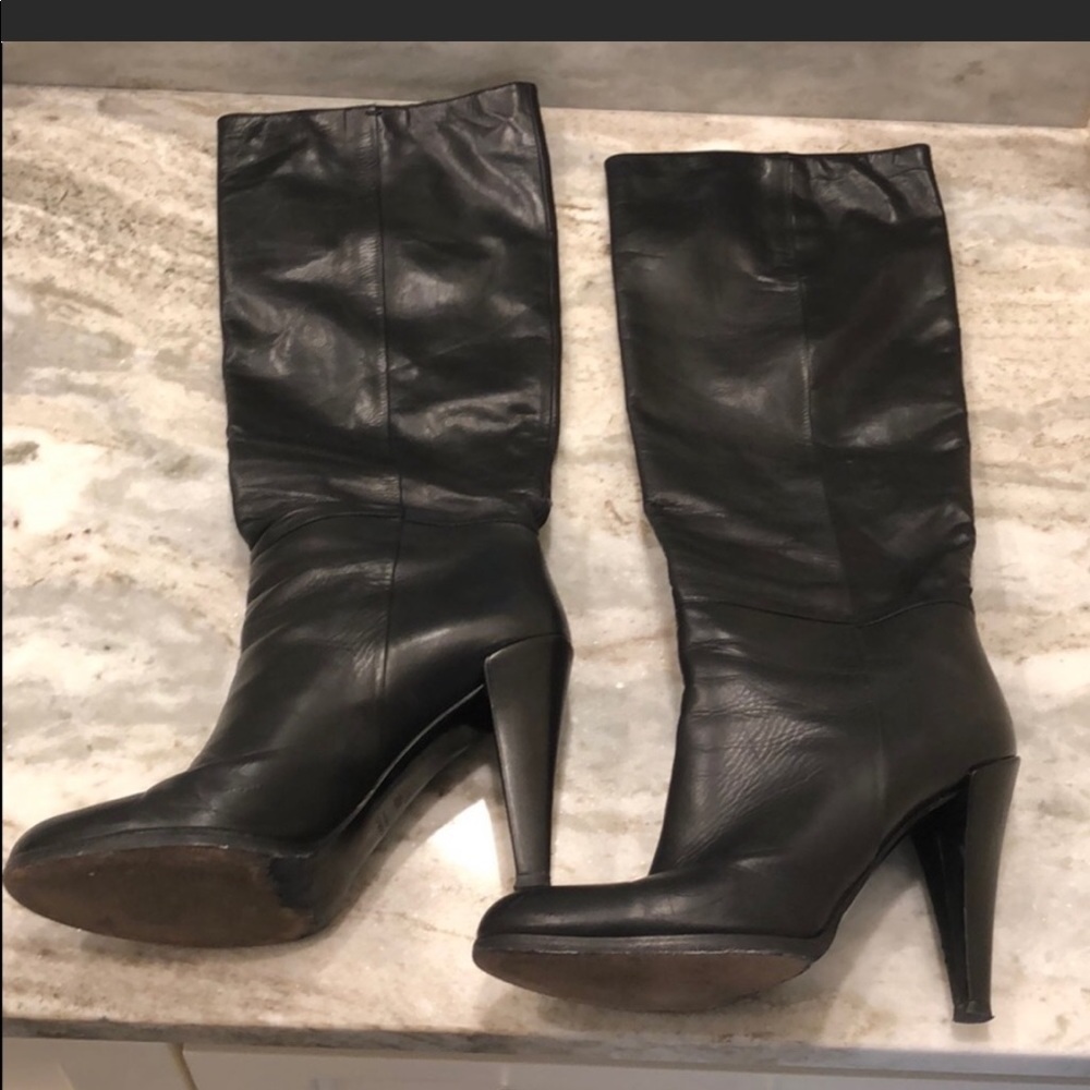 Authentic Gucci Boots size 40C